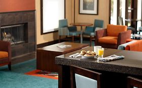 Residence Inn Atlanta Perimeter Center Sandy Springs Exterior photo